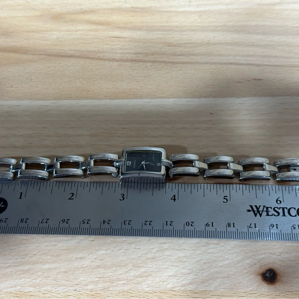 Fossil Black and Silver Women's Watch - Picture 4 of 9